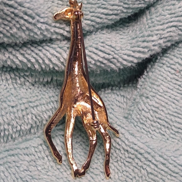 Monet signed jeweled Giraffe pin brooch - Picture 4 of 5